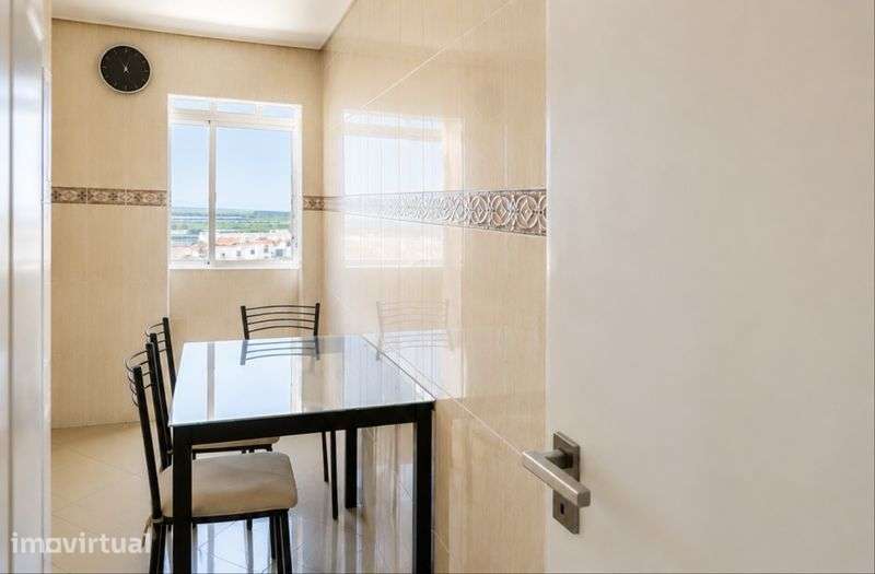 Vende-se T3 Vista Ria - Grande imagem: 3/8