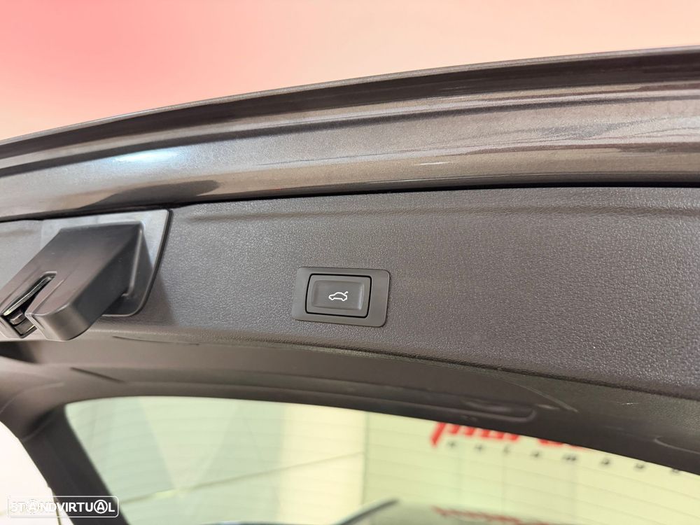 Audi A4 Avant 35 TDI S line S tronic - 14