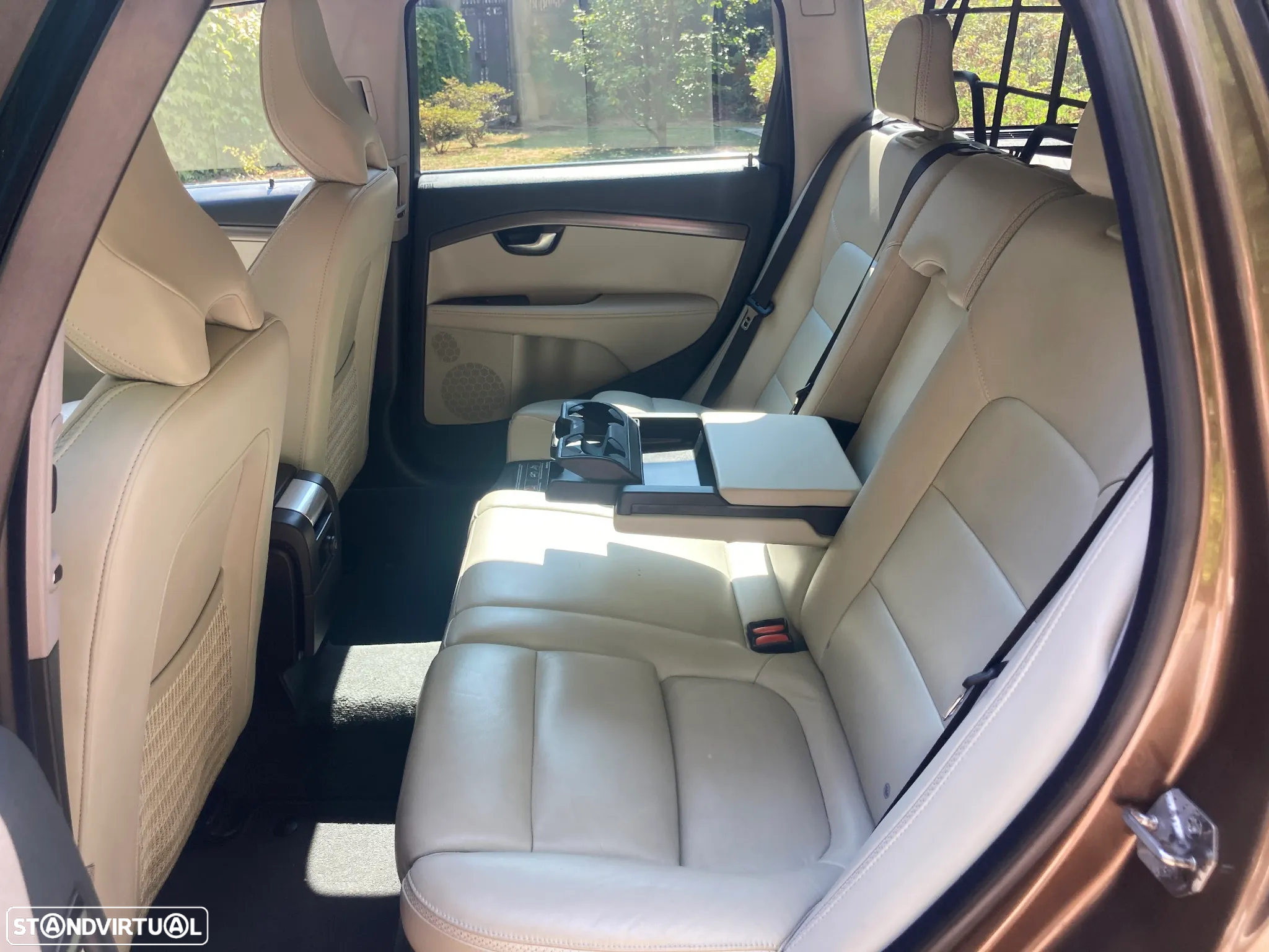Volvo XC 70 2.0 D4 Summum - 15