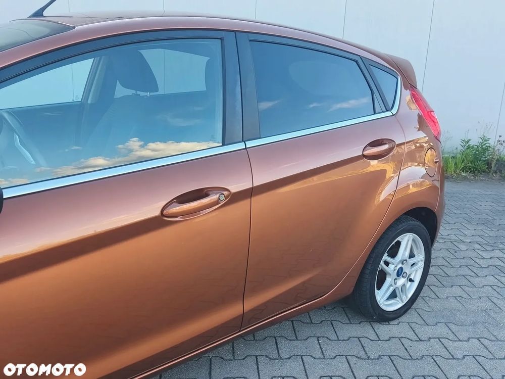 Ford Fiesta 1.0 EcoBoost Titanium - 11