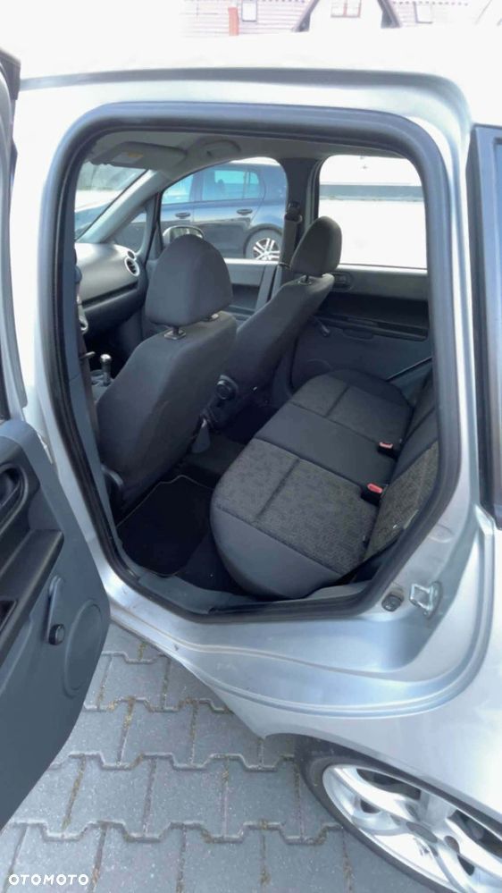 Mitsubishi Colt - 6
