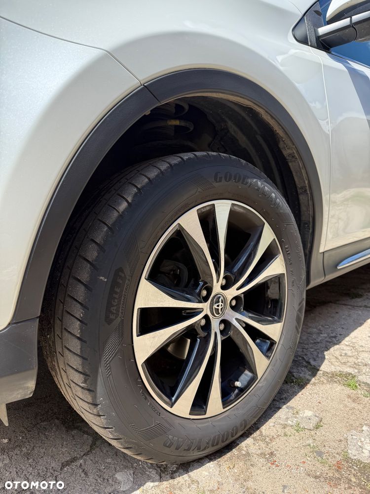 Toyota RAV4 2.0 Prestige MS - 6