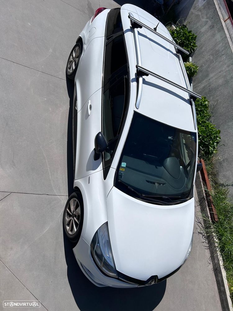 Renault Clio Sport Tourer 1.5 dCi Limited - 11