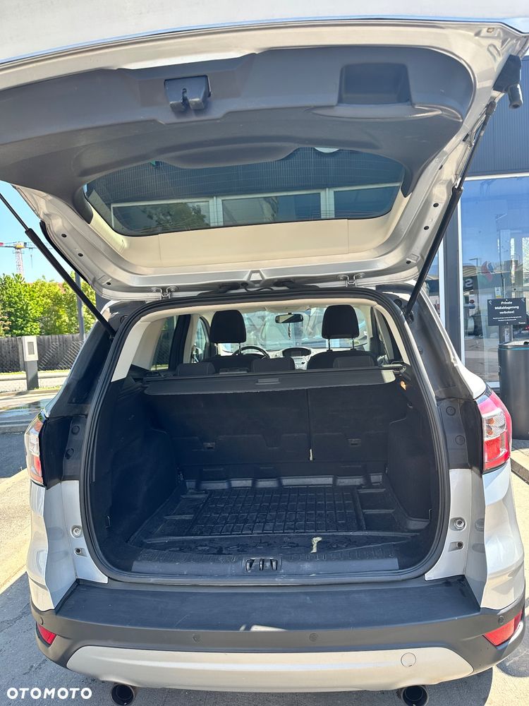 Ford Kuga 1.5 EcoBoost FWD Trend ASS - 6