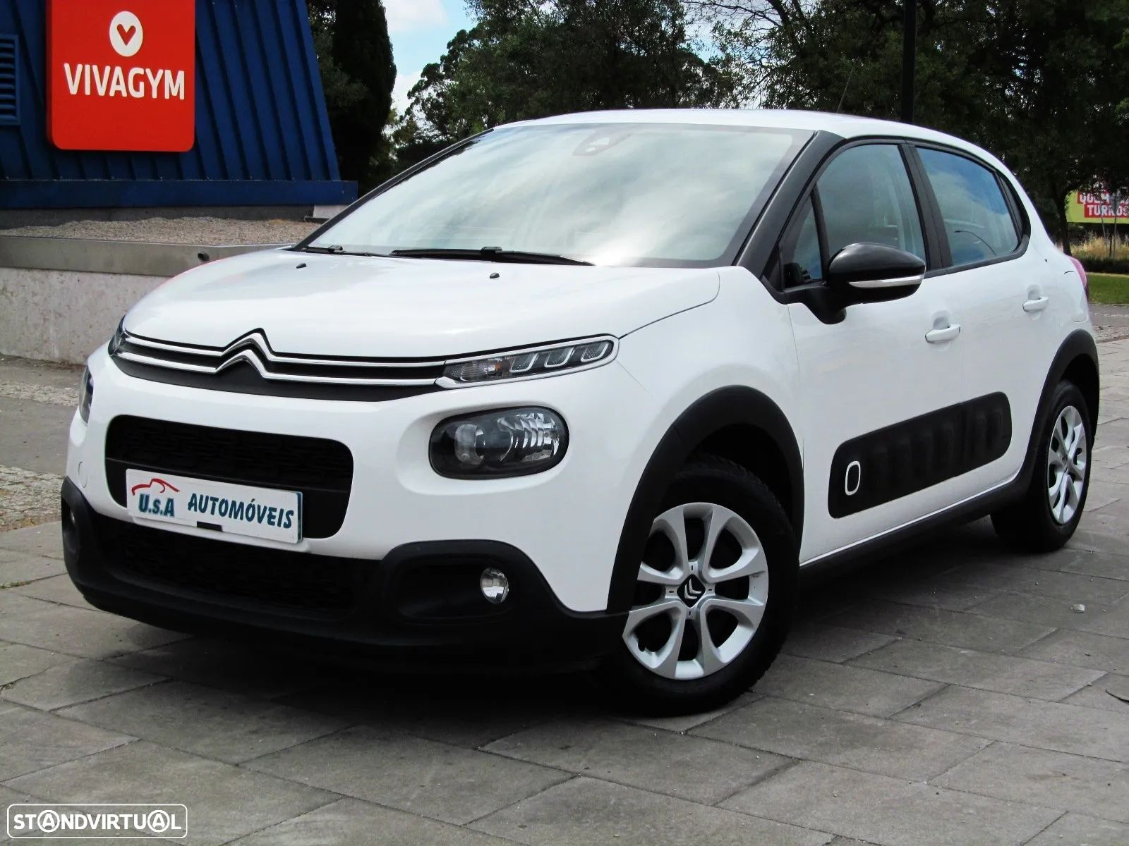 Citroën C3 1.2 PureTech Feel - 1
