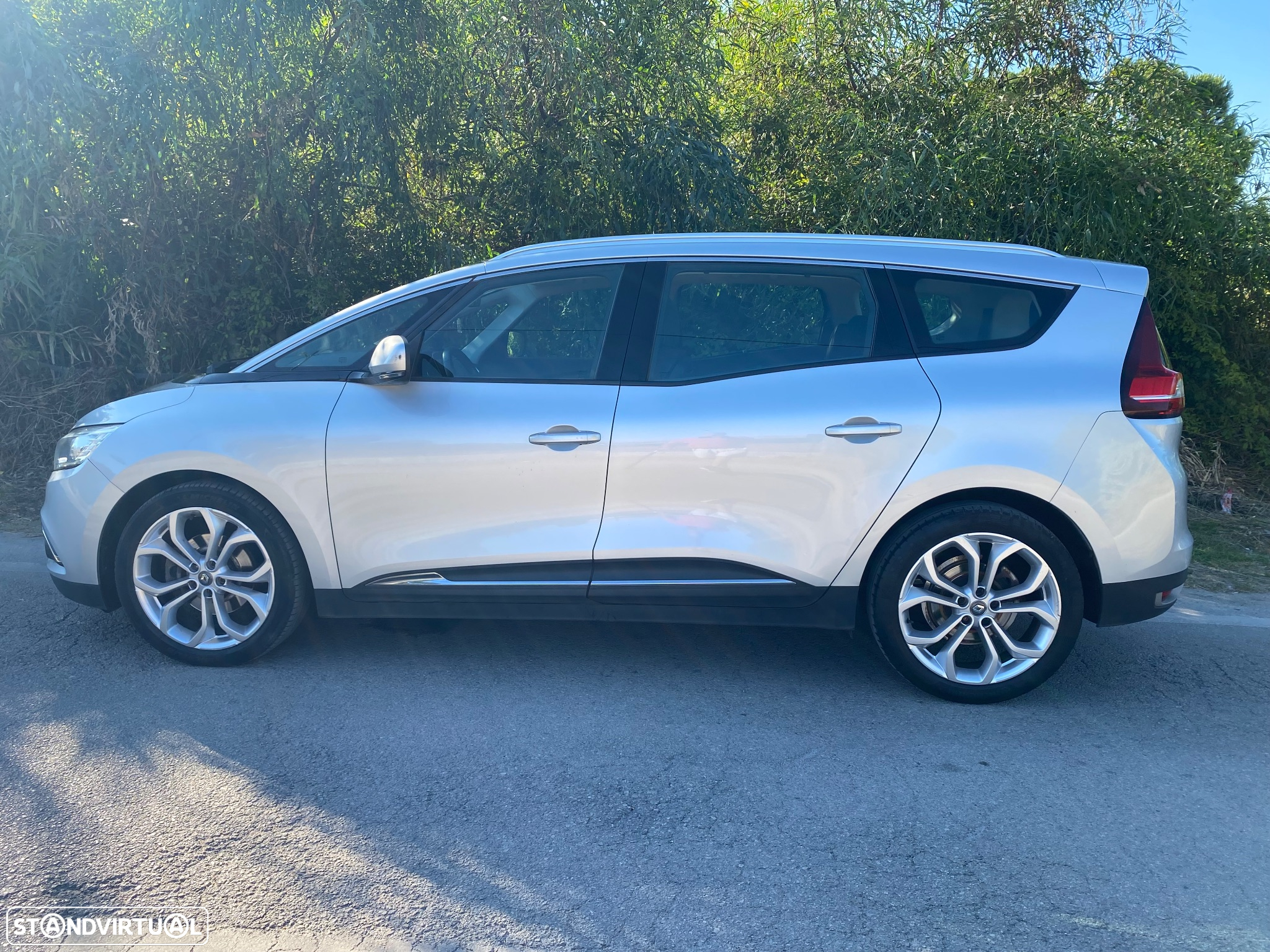 Renault Grand Scénic 1.6 dCi Luxe SS - 5
