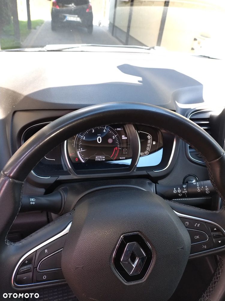 Renault Scenic - 6