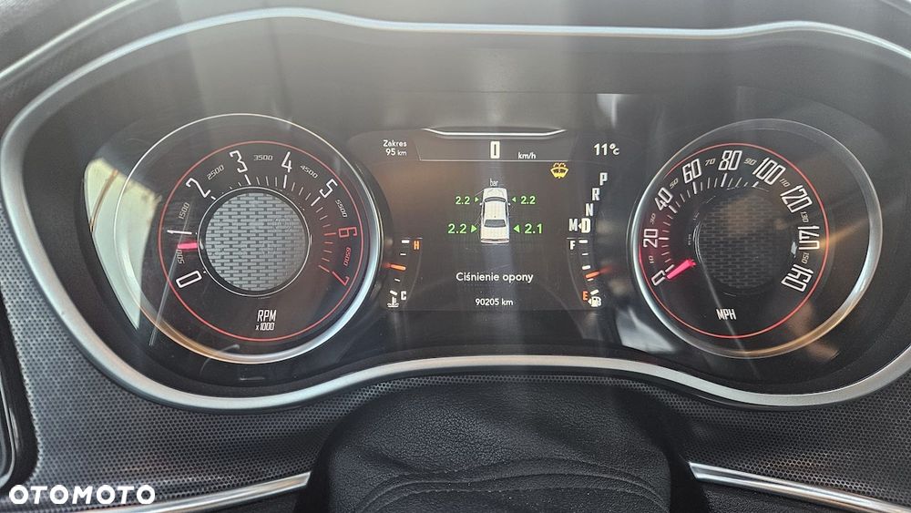 Dodge Challenger - 6