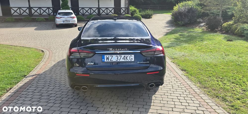 Maserati Quattroporte Q4 GranLusso - 9