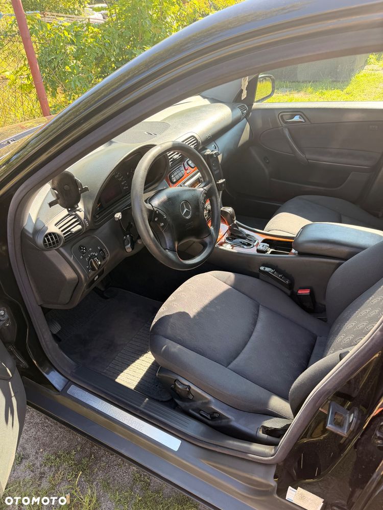Mercedes-Benz Klasa C 200 Kompressor Automatik Classic - 14