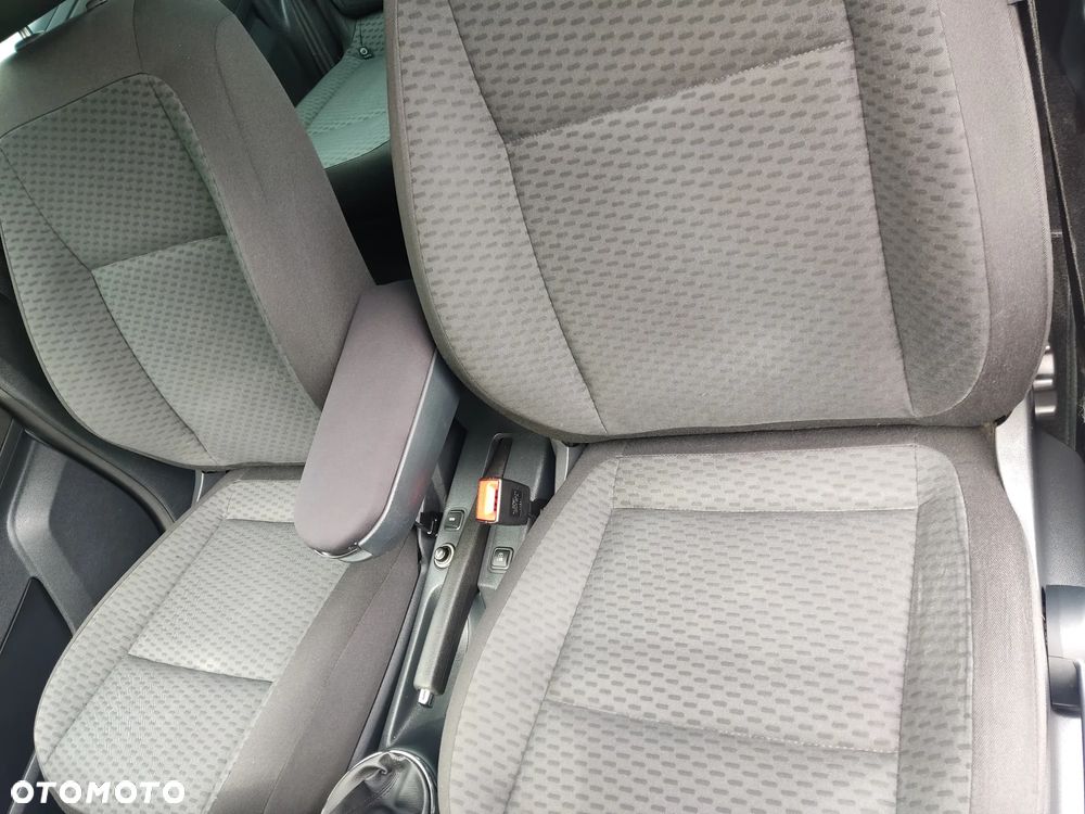 Skoda Roomster 1.2 TSI PLUS EDITION - 6