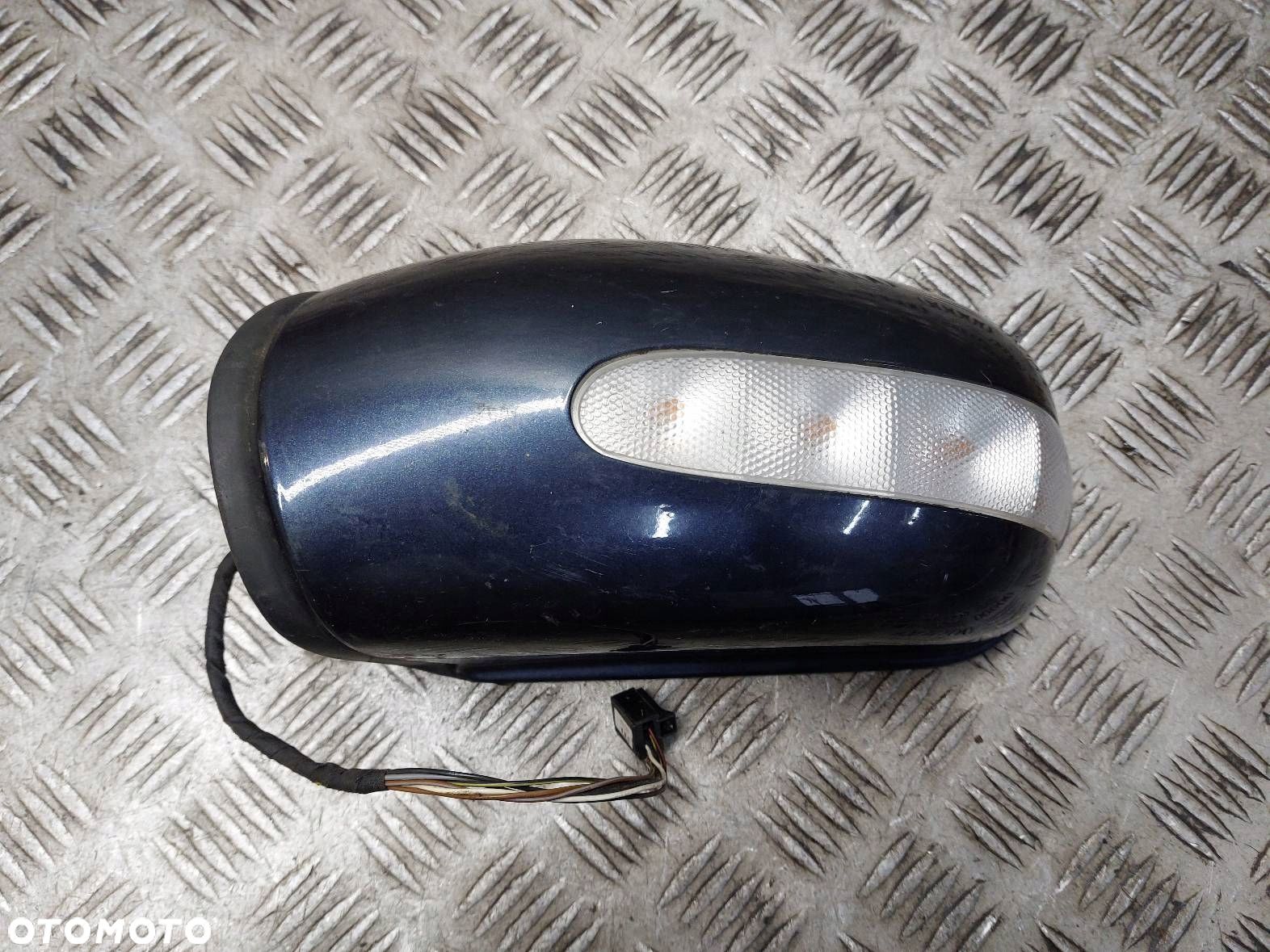 LUSTERKO LEWE ELEKTRYCZNE MERCEDES-BENZ W203 C200 7 PIN - 1