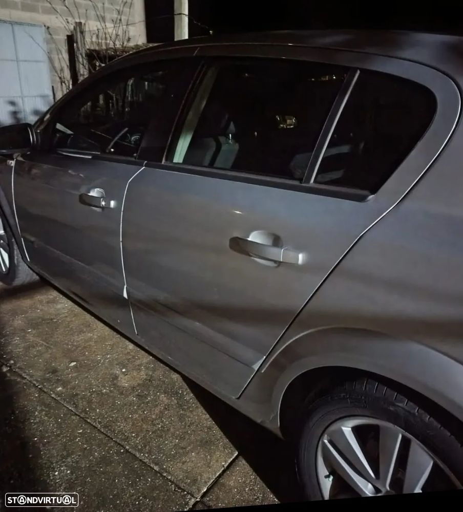 Opel Astra 1.3 CDTI Cosmo - 3