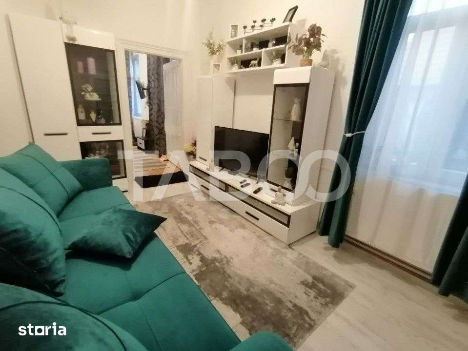 Apartament de vanzare cu 2 camere pivnita balcon Centrul Istoric Sibiu — fotografia 1