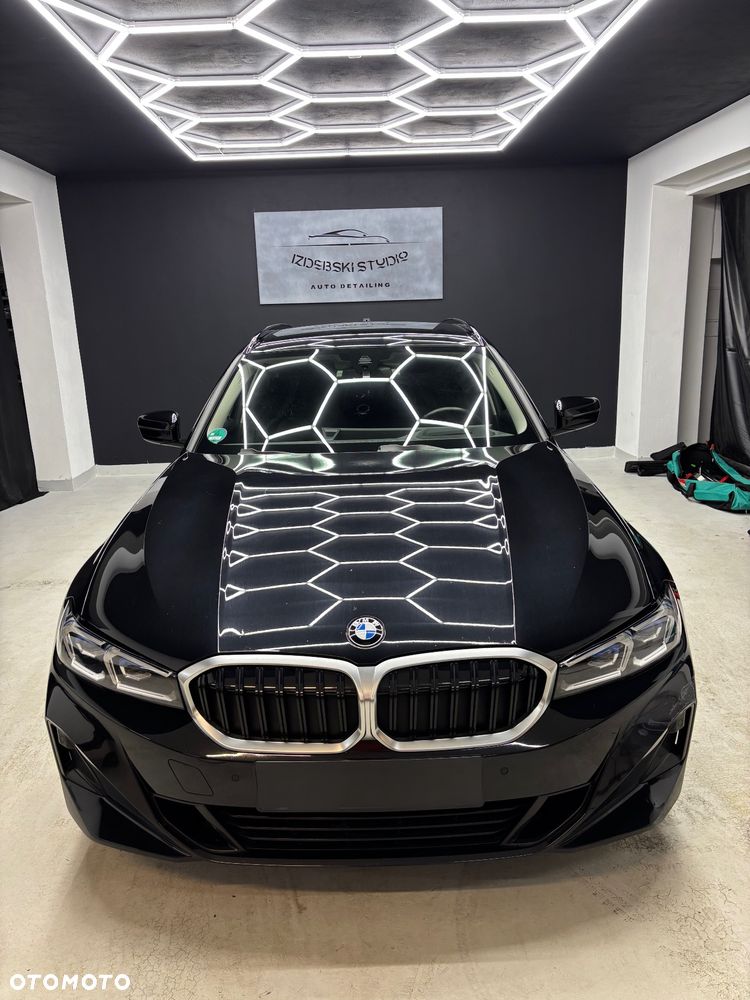 BMW 318I Touring 2024 photo 5