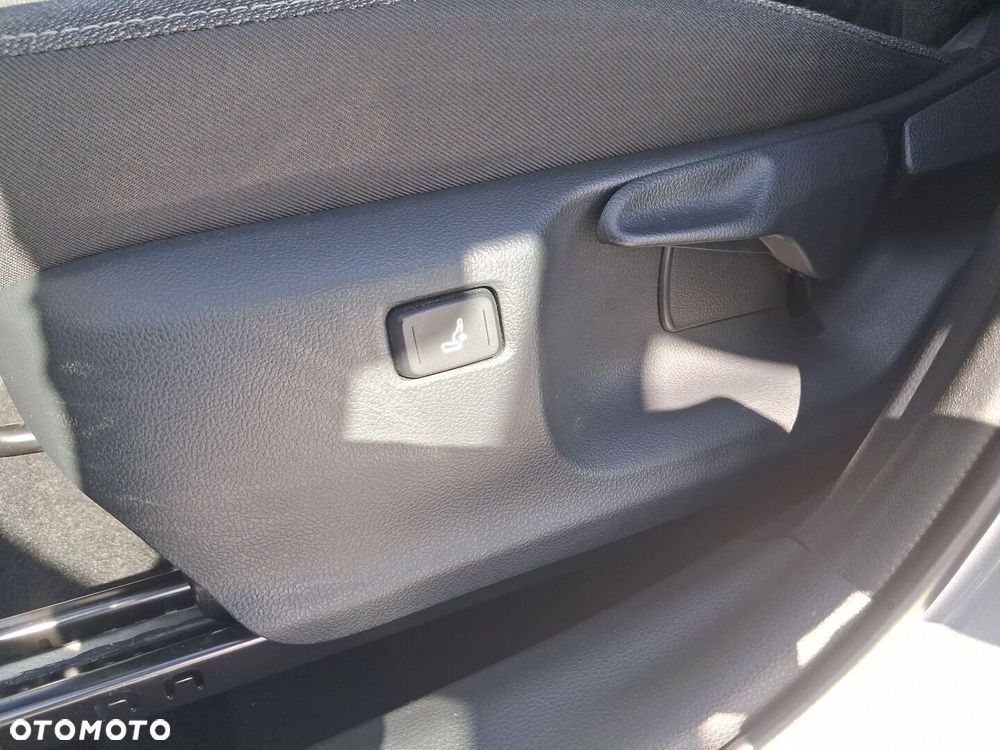 Toyota Yaris Cross Hybrid 1.5 Comfort - 21