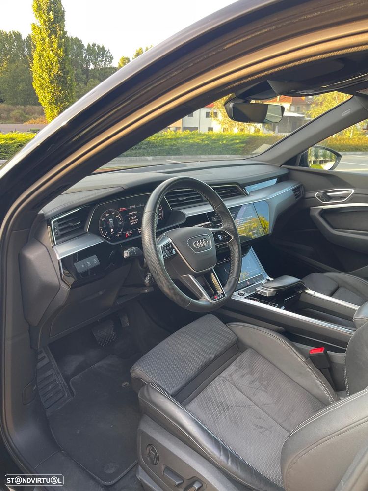 Audi e-tron 55 quattro S line - 15