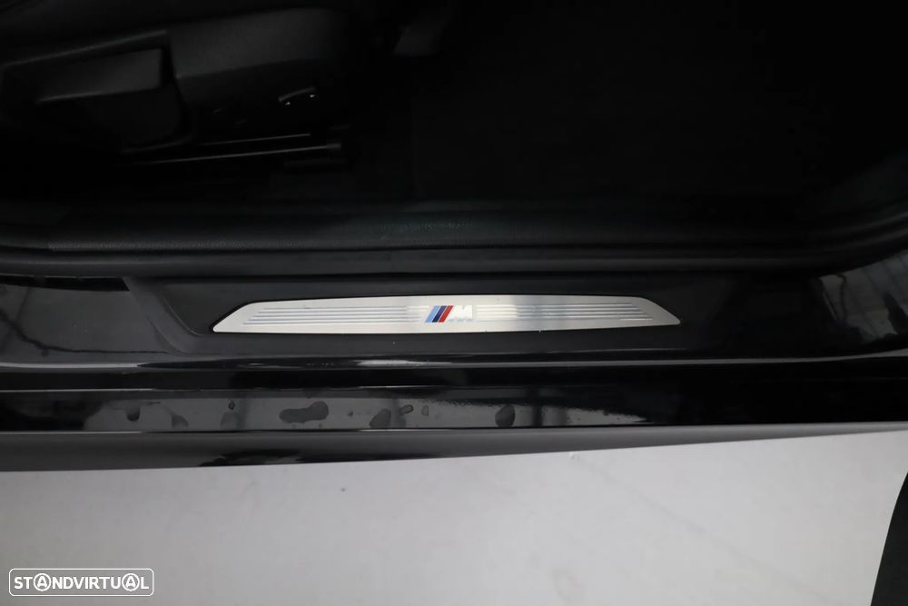 BMW 120 d xDrive Pack M - 19