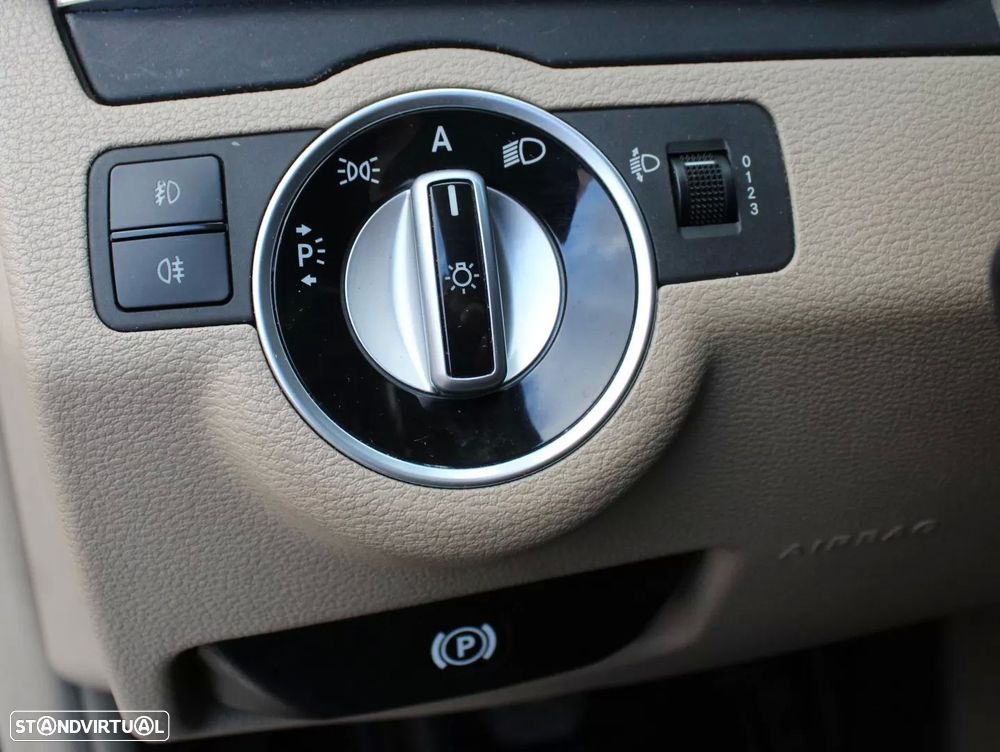 Mercedes-Benz E 200 CGI Elegance BlueEfficiency - 7