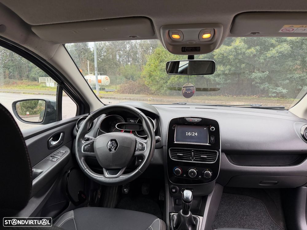 Renault Clio 1.5 dCi Comfort - 12