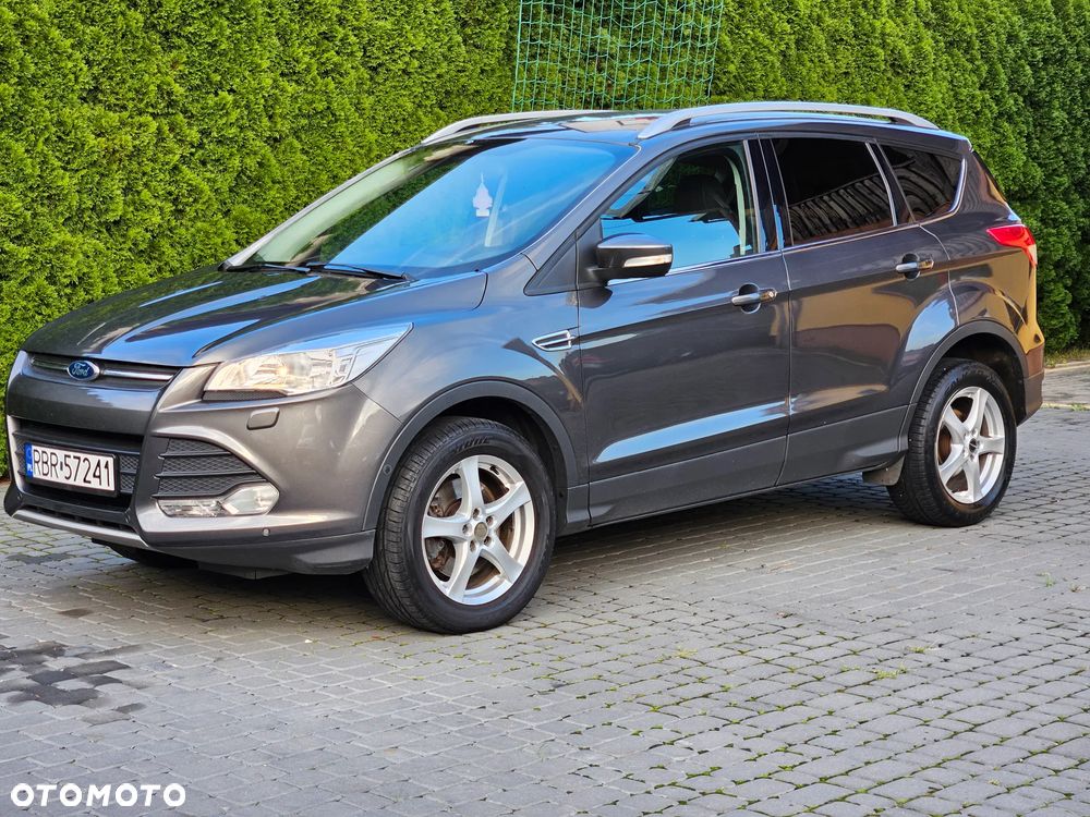 Ford Kuga 2.0 TDCi 2x4 Titanium - 9