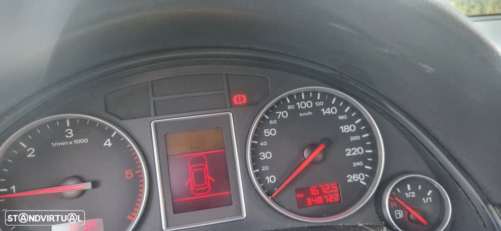 Audi A4 1.9 TDI - 8