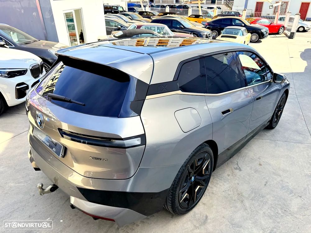 BMW iX xDrive 50 Pack Desportivo - 48