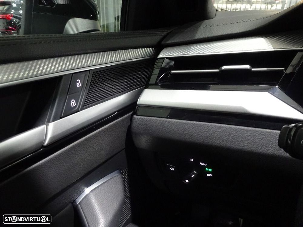 VW Arteon Shooting Brake 2.0 TDI R-Line DSG - 9