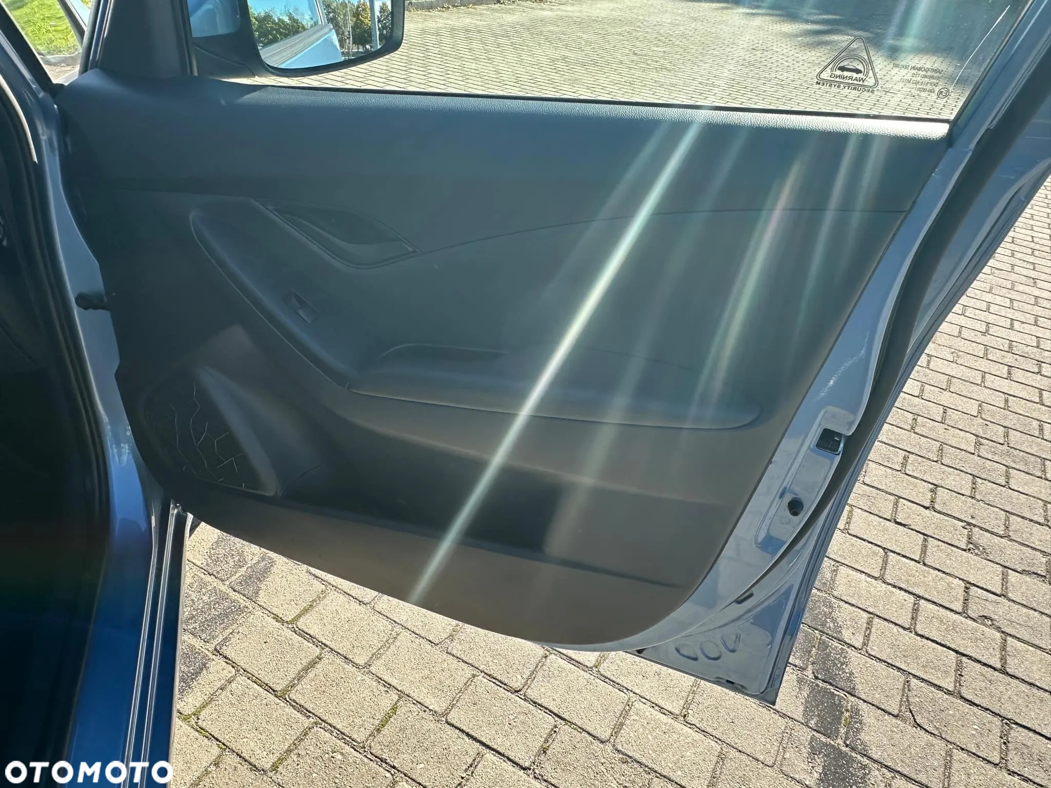 Hyundai ix20 1.4 Comfort blue - 15