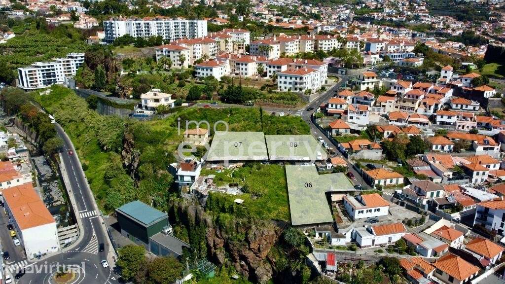 Lote de Terreno com 487 m2 para construção de moradia, Funchal - Grande imagem: 2/18