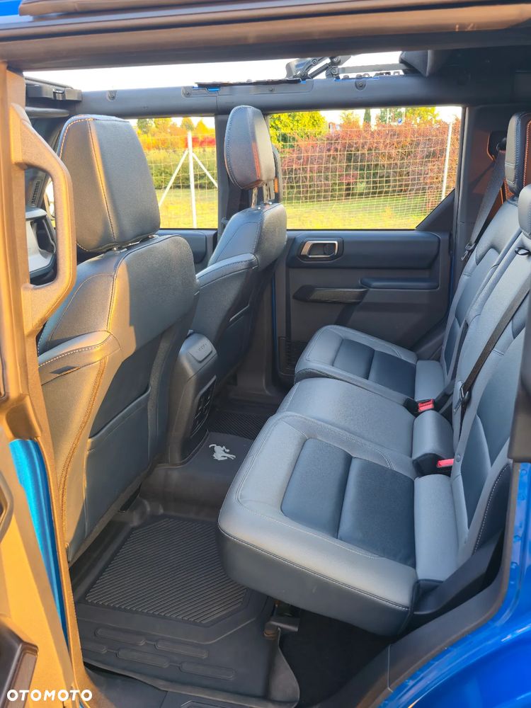 Ford Bronco 2.7 EcoBoost 4WD Outer Banks - 25