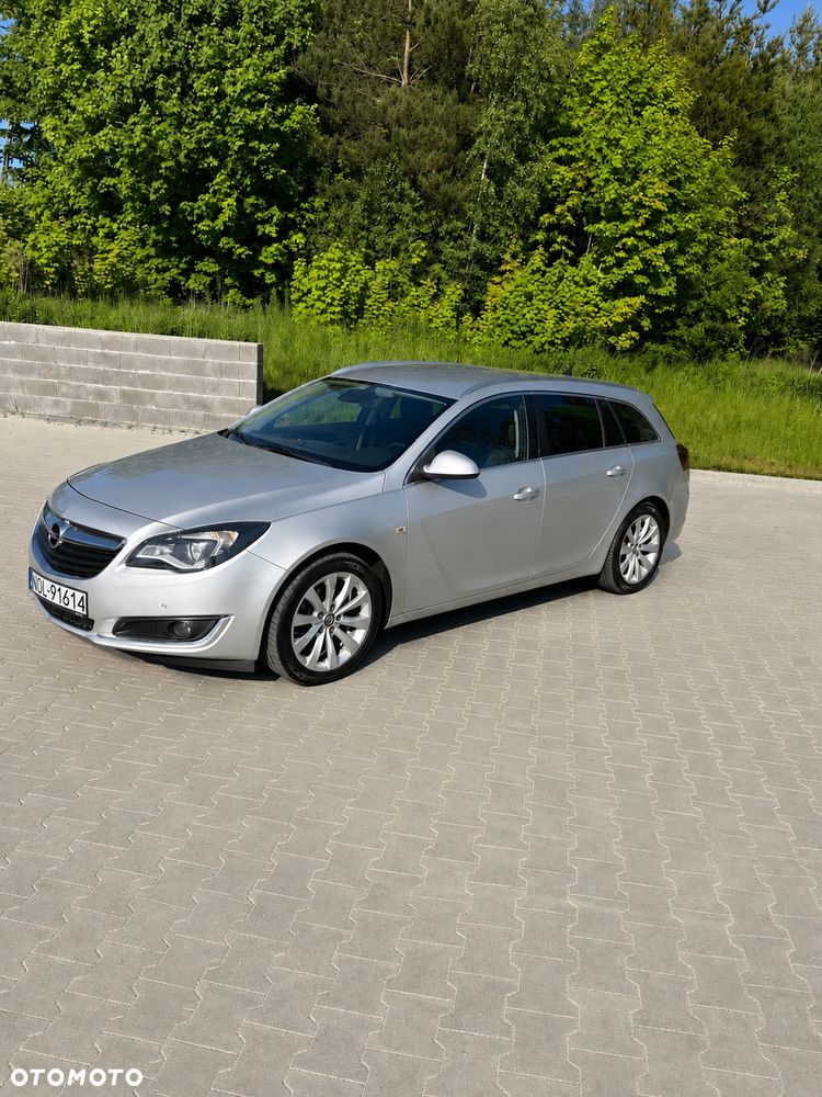Opel Insignia - 1