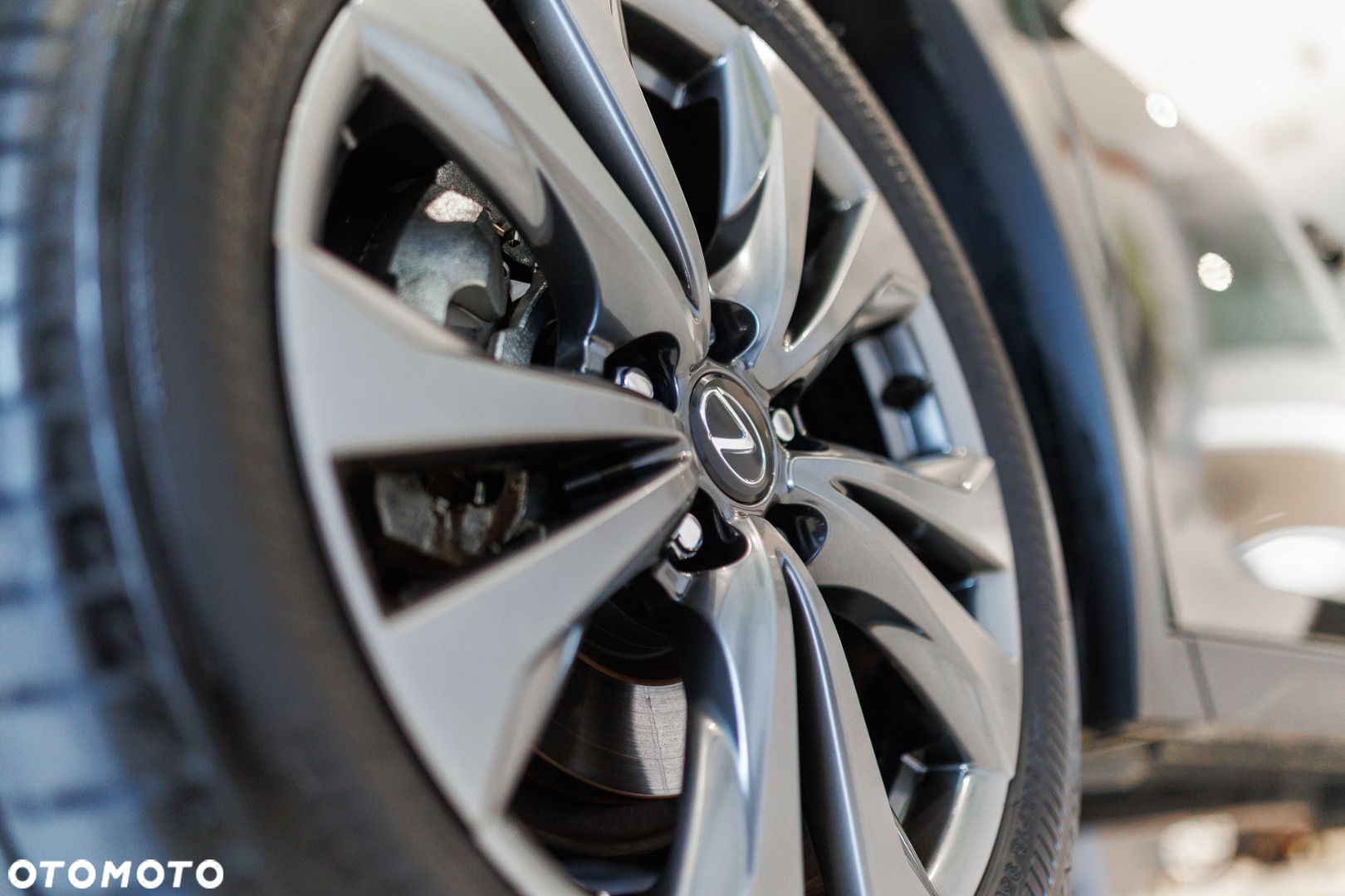 Lexus UX - 21