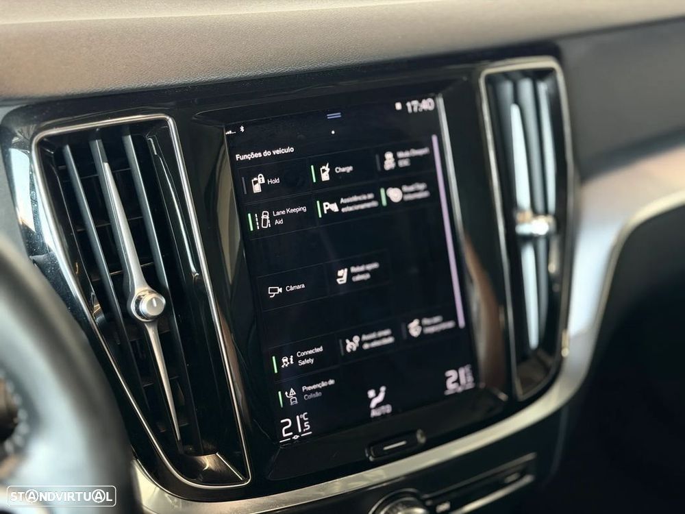 Volvo V60 2.0 T6 AWD TE R-Design Expression - 31