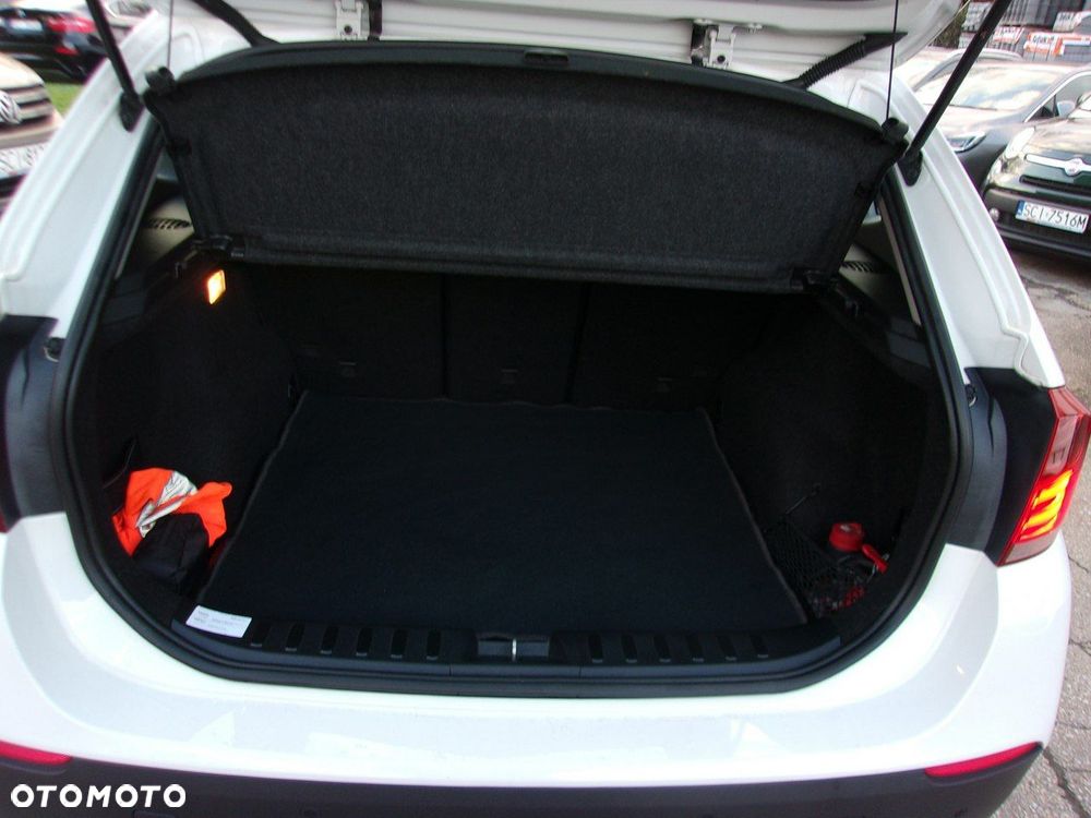 BMW X1 xDrive18d xLine - 28