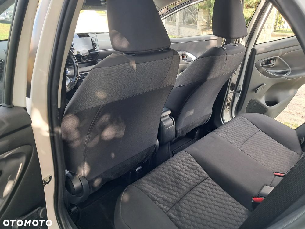 Toyota Yaris - 27