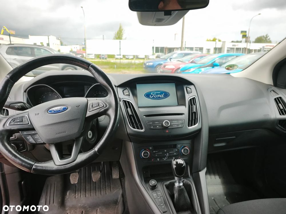Ford Focus 1.5 TDCi Titanium - 19