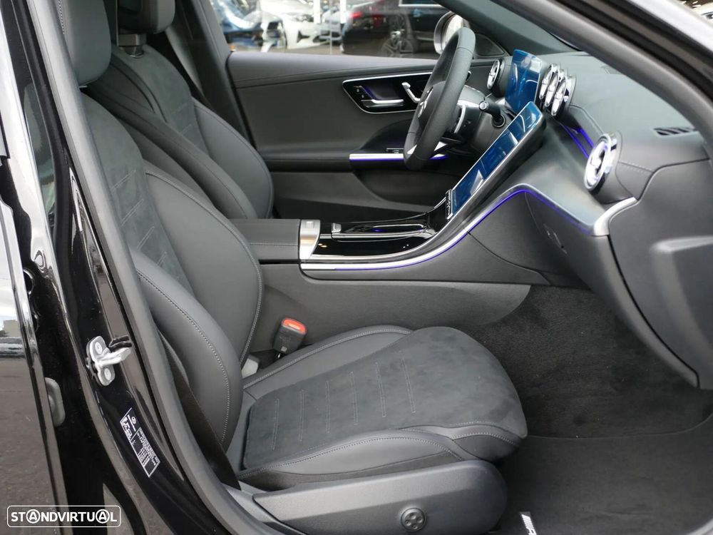 Mercedes-Benz C 300 e AMG Line - 30