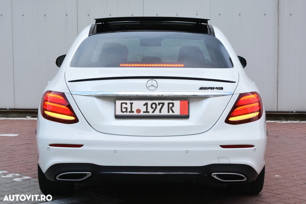 Mercedes-Benz E 220 d 9G-TRONIC AMG Line - 11