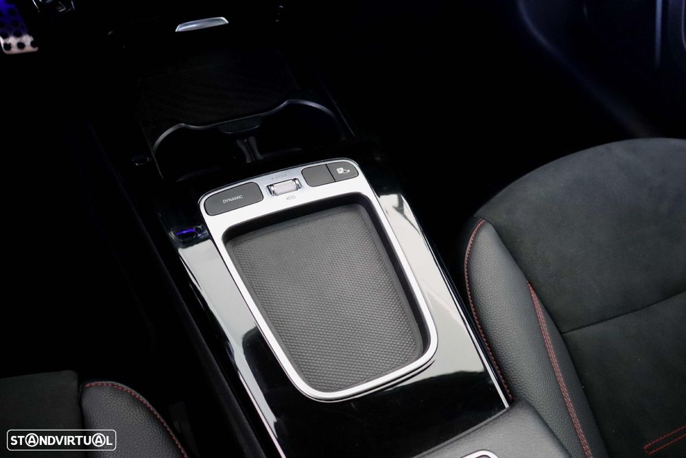 Mercedes-Benz A 200 - 44