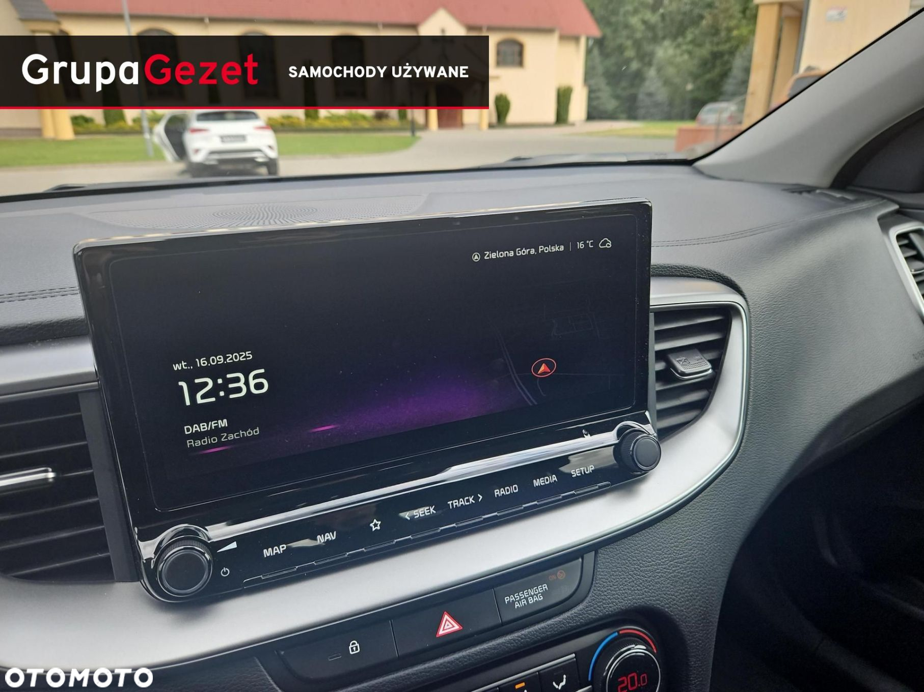 Kia XCeed 1.5 T-GDI M - 23