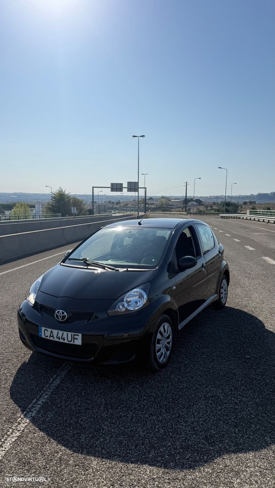 Toyota Aygo Standard - 3