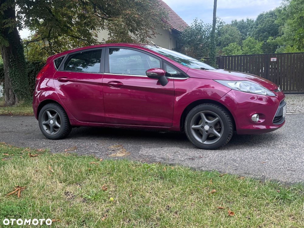 Ford Fiesta 1.6 TDCi Platinium X - 2