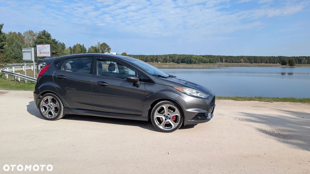 Ford Fiesta 1.6 EcoBoost ST200 - 35