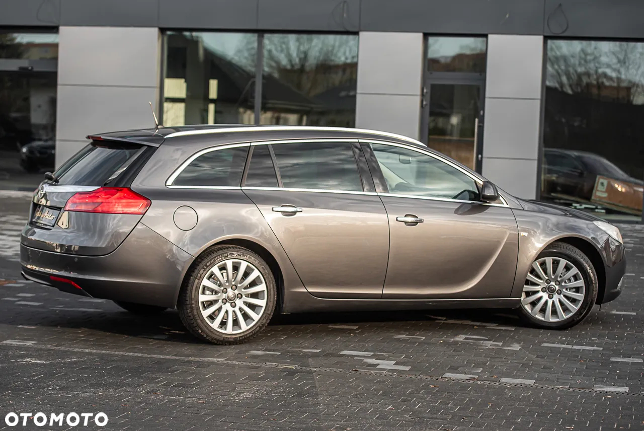 Opel Insignia 2.0 CDTI Sports Tourer - 14