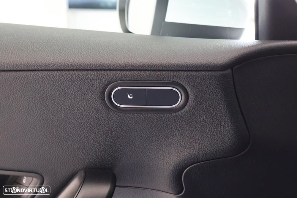 Mercedes-Benz A 250 Limousine e - 22