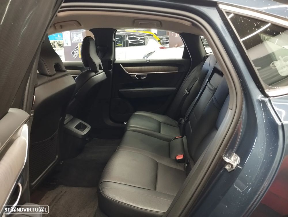 Volvo S90 2.0 B5 Inscription AWD Geartronic - 14