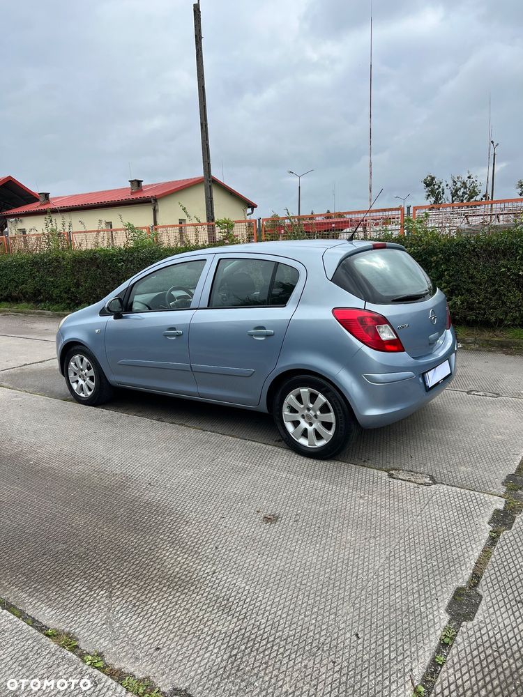 Opel Corsa - 8