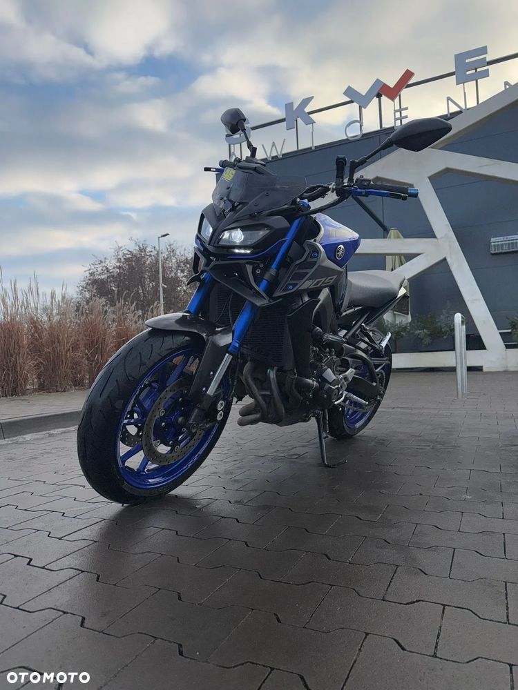 Yamaha MT - 6