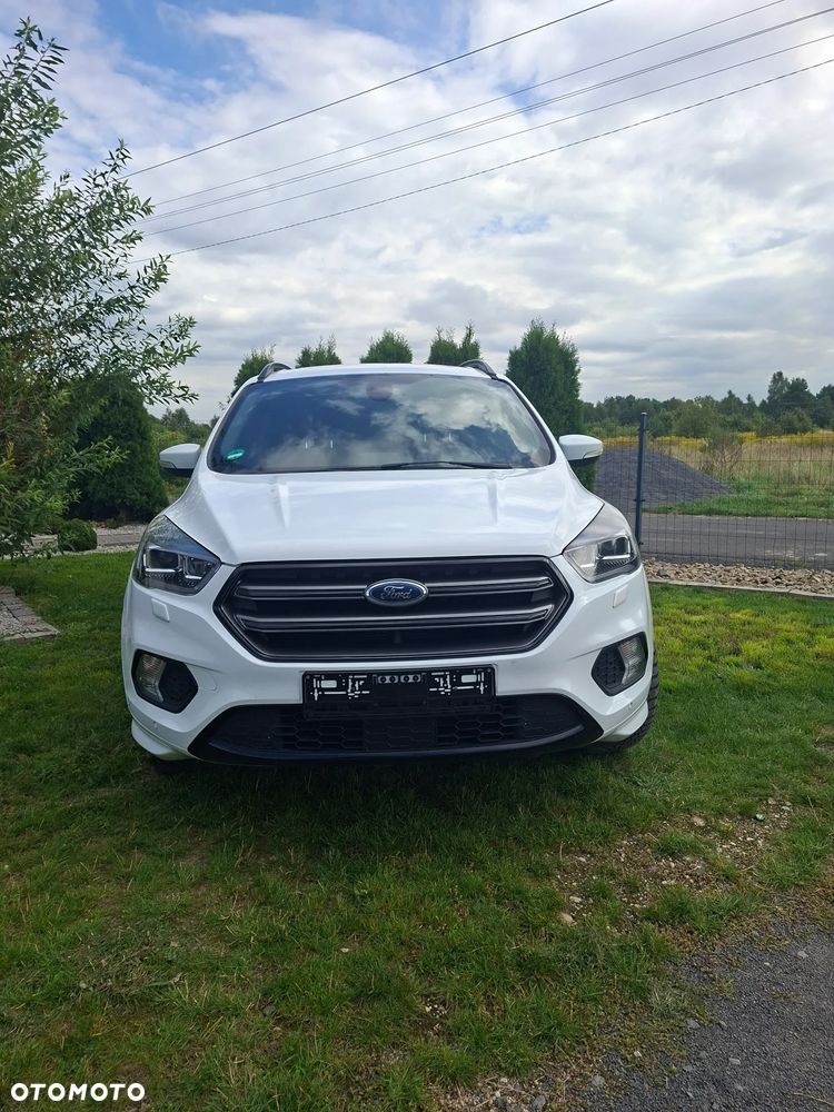 Ford Kuga - 16